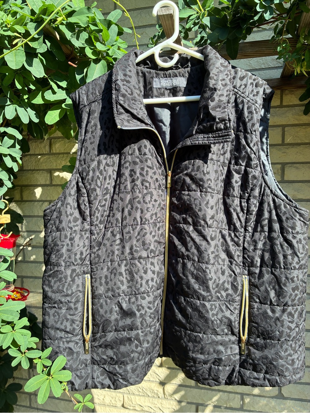 Kenneth Cole Reaction Quilted Leopard-Print Vest - Black with Gold Accents